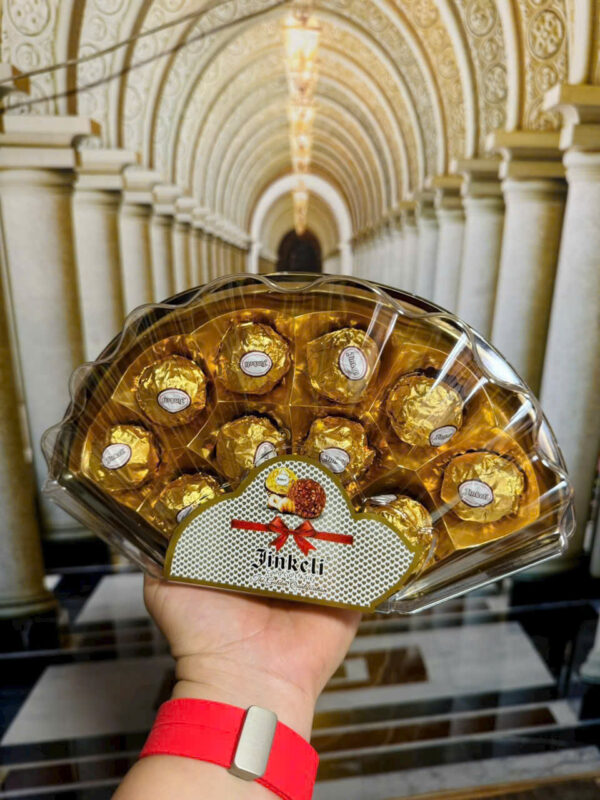 Socola Jinkeli hộp nhựa vỏ sò - Hình ảnh 2