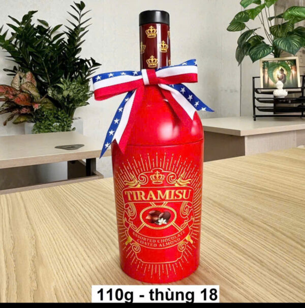 Socola bọc hạnh nhân Ý Kelson Tiramisu (Hộp chai rượu 110gr)
