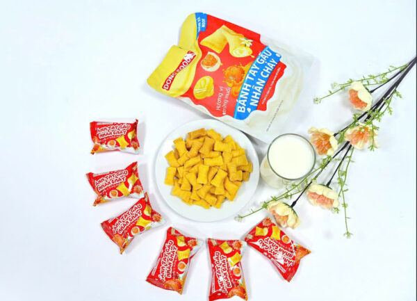 Bánh tay gấu vị phô mai DONG FOODS - Hình ảnh 2